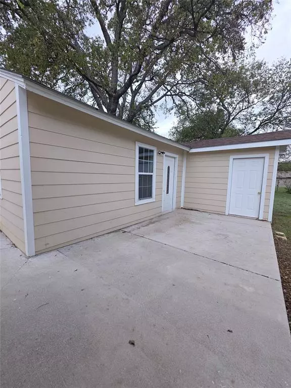 Blue Mound, TX 76131,1653 Bell Avenue