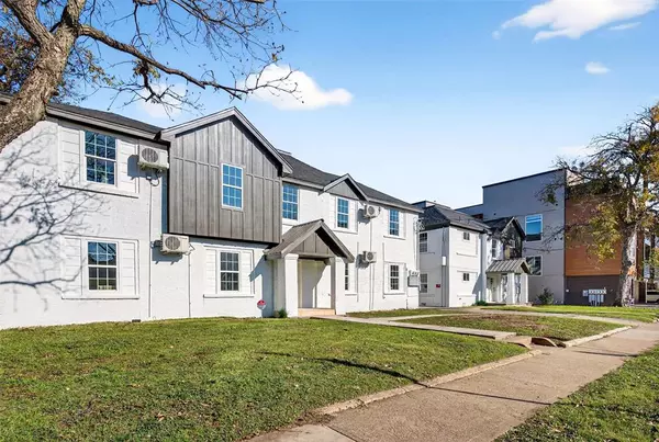 Dallas, TX 75208,435 W 9th Street