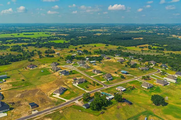 Springtown, TX 76082,105 Kathy Stephens Avenue