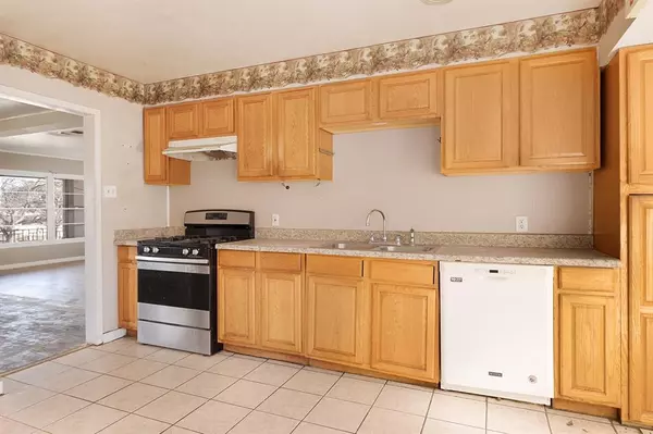 Brady, TX 76825,104 E Fifth Street