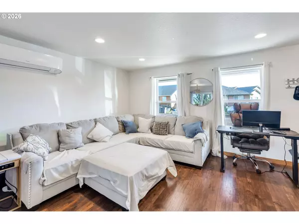 Willamina, OR 97396,1017 NW HIGHLANDS LOOP