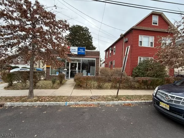 Roselle Park Boro, NJ 07204,286 W Clay Ave