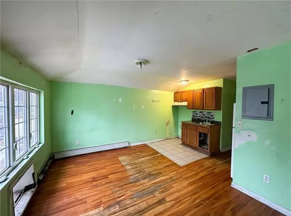 Jamaica, NY 11434,17453 128th AVE