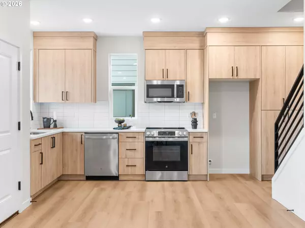 Portland, OR 97219,8630 SW 21st AVE #1