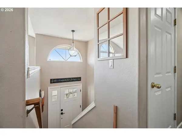 Troutdale, OR 97060,1882 SW SPENCE AVE