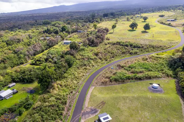 Holualoa, HI 96725,75-7140 KUAHEWA RD