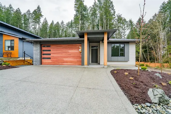 103 Bald Eagle Cres, Ladysmith, BC V9G 0C2