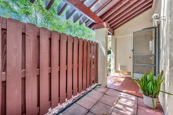 Coconut Creek, FL 33066,3725 Carambola Cir #2824