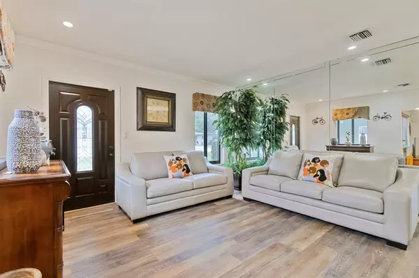 Fort Lauderdale, FL 33311,936 NW 13th St