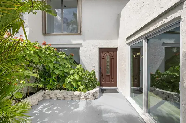 Miami, FL 33173,10921 SW 70th Ter #10921