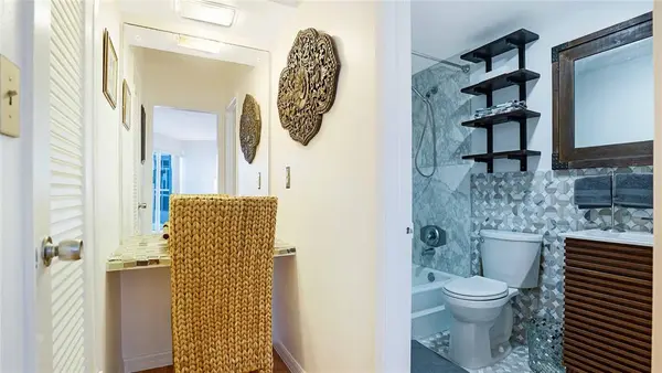 Fort Lauderdale, FL 33308,3700 Galt Ocean Dr #602