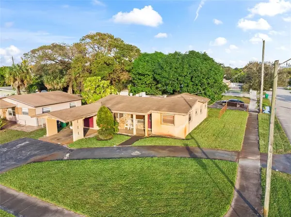 Lauderhill, FL 33311,820 NW 38th Ave