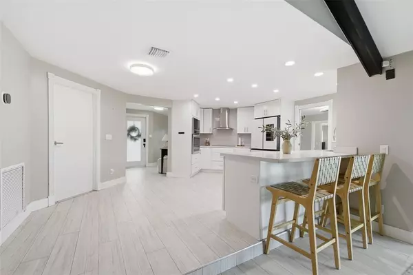 Davie, FL 33328,8340 SW 27th Place