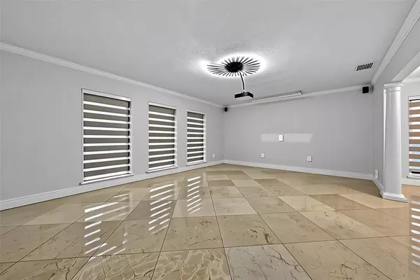 Wilton Manors, FL 33305,629 Kensington Pl