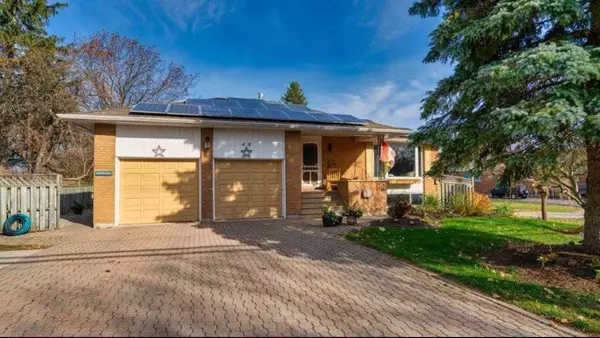 48 Steel ST #MAIN, Barrie, ON L4M 2E7