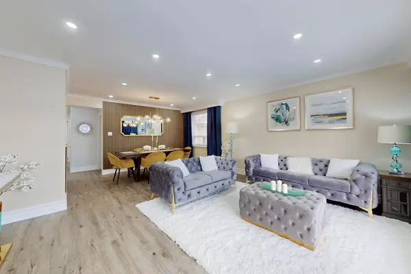 Toronto W09, ON M9R 1V7,189 Kingsview BLVD