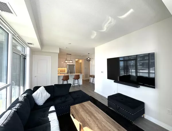 Mississauga, ON L5R 1B2,35 Watergarden DR #1114