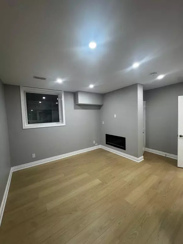 Cambridge, ON N1S 0A2,163 Freure DR #Basement