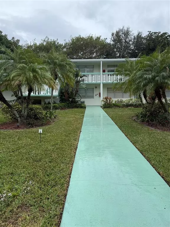 Deerfield Beach, FL 33440,476 TILFORD V #476