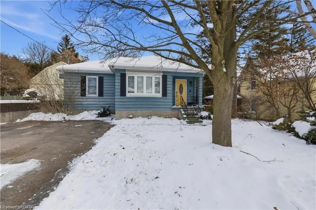 Cambridge, ON N1R 5A4,69 Lowrey AVE N