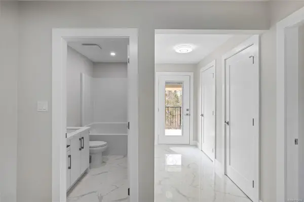 6106 Cottam Rd, Port Alberni, BC V9Y 8R9