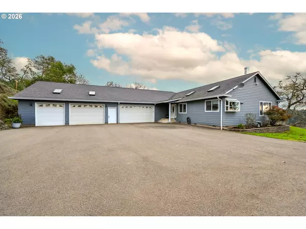 Roseburg, OR 97470,658 RYAN HEIGHTS LN