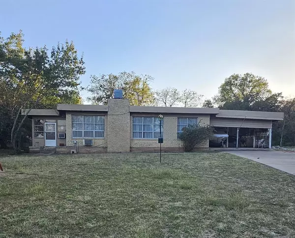 288 County Road 1630, Clifton, TX 76634