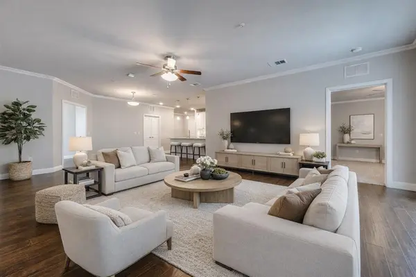 Farmers Branch, TX 75234,1735 Wittington Place #1207