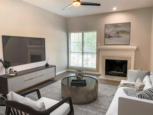 Dallas, TX 75231,8601 Park Lane #523