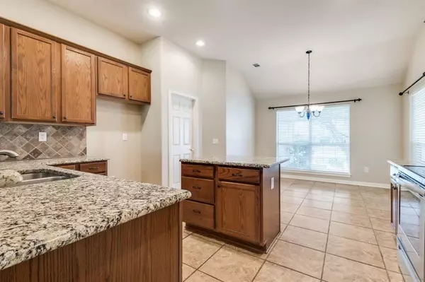 Denton, TX 76207,9056 Crestview Drive