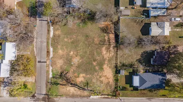 Stephenville, TX 76401,1040 W Oak Street