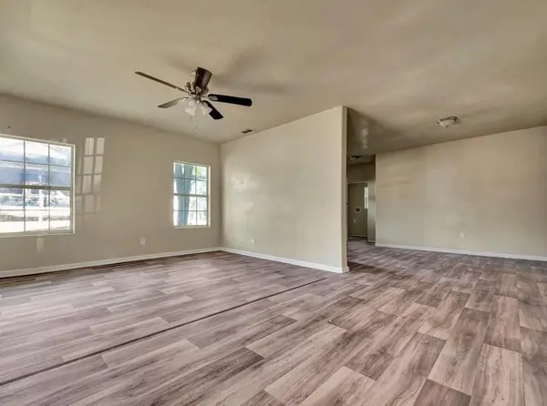 511 Woodlawn Street, Henderson, TX 75652