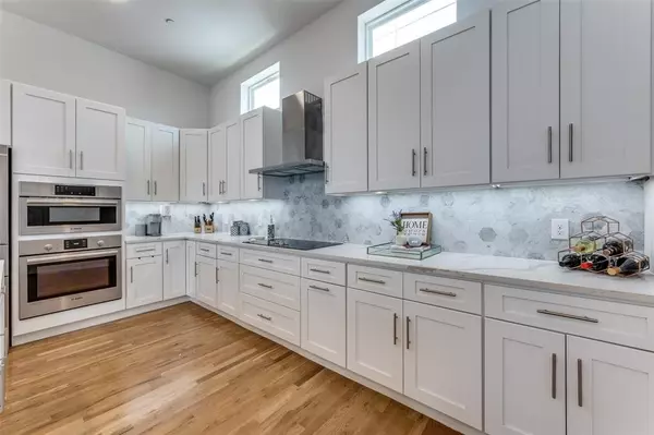 Dallas, TX 75204,1719 Caddo Street #101