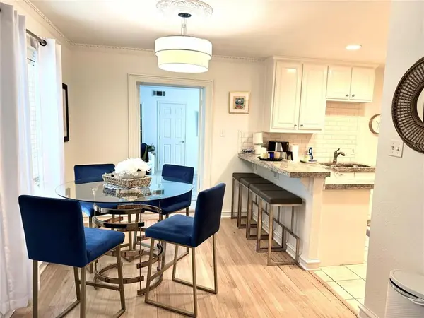 Highland Park, TX 75205,4538 Roland #4