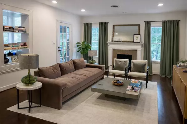 Dallas, TX 75219,4205 Prescott Avenue