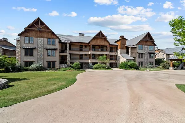 Graford, TX 76449,2033 Harbor Way #302