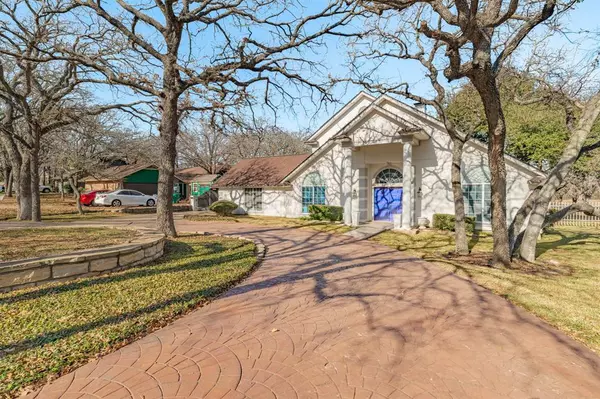 Stephenville, TX 76401,107 Sandra Palmer Street