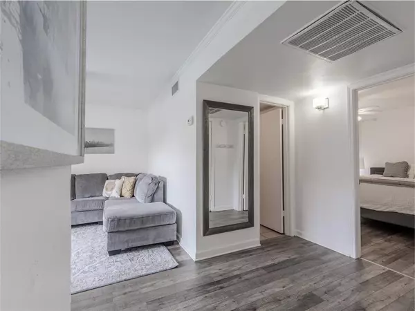 Dallas, TX 75287,4748 Old Bent Tree Lane #201