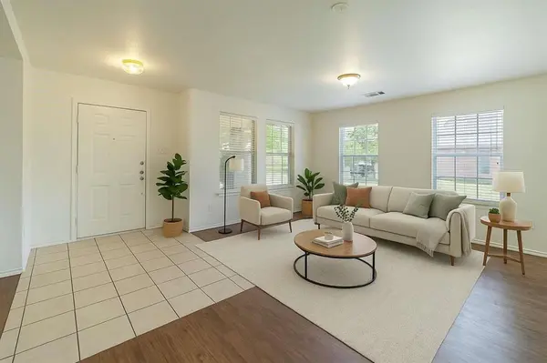 Red Oak, TX 75154,317 Quail Run Road