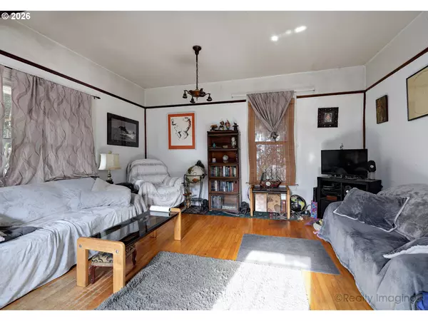 Portland, OR 97212,4044 NE 6TH AVE