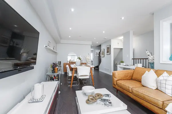 Ajax, ON L1T 0H1,22 Lavan LN #67