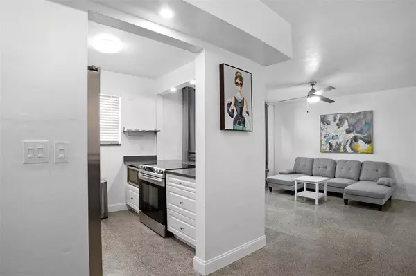 Fort Lauderdale, FL 33304,625 Orton Ave #18