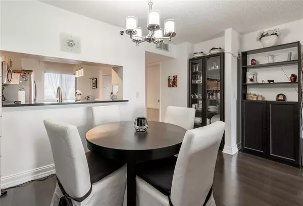 Pompano Beach, FL 33069,2206 S Cypress Bend Dr #803