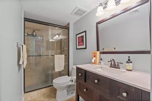 Fort Lauderdale, FL 33308,3050 NE 47th Ct #606