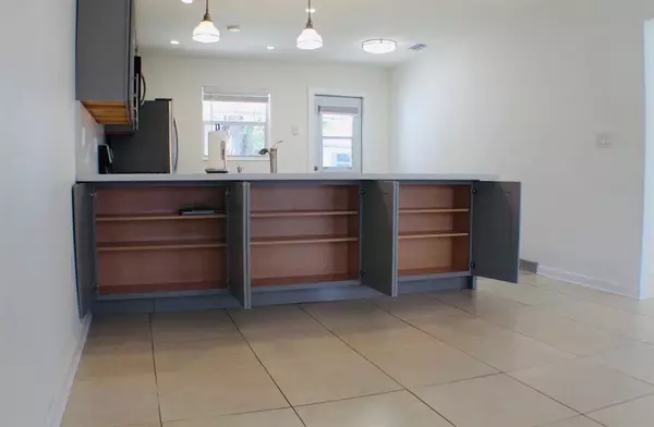 Hollywood, FL 33020,1729 N 16th Ct #South