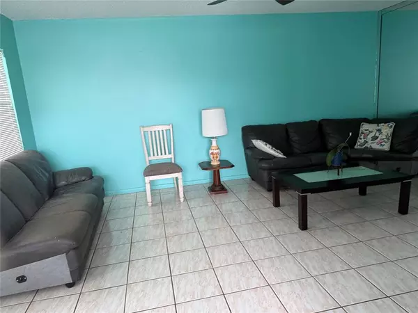 Deerfield Beach, FL 33440,476 TILFORD V #476