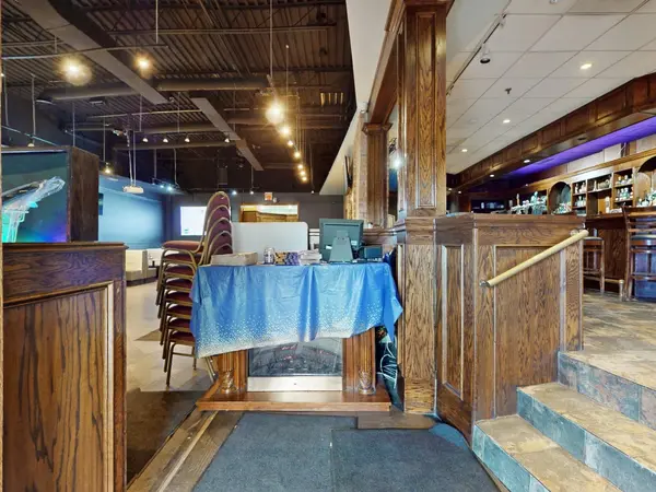 Toronto W10, ON M9W 6J8,2 Steinway BLVD #13,14,15