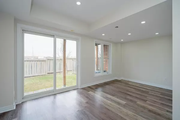 Brampton, ON L6Y 0P9,48 Cedar Lake CRES