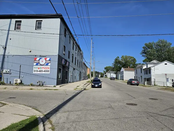 Ingersoll, ON N5C 1G6,51 King ST E #2