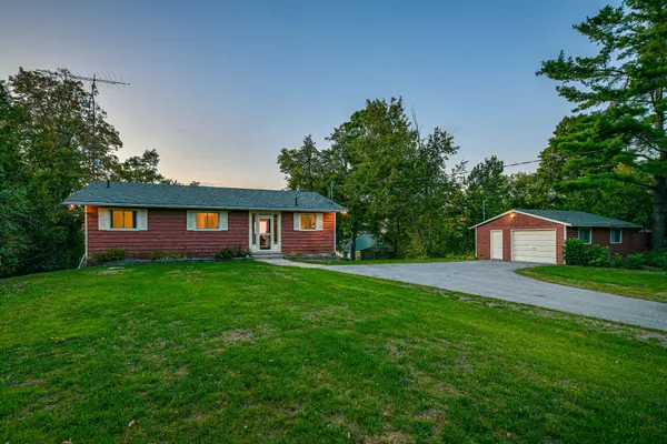 Kawartha Lakes, ON L0K 1B0,71 Campbell Beach RD